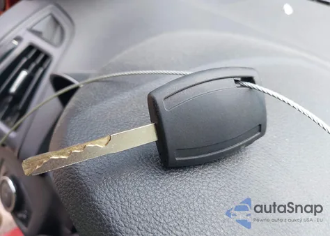 2014 Ford Escape S из США, поврежденный, VIN 1FMCU0F76EUNA1098